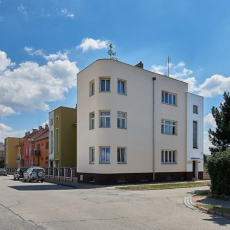 Penzion Karolinka Hotel Kroměříž Екстериор снимка
